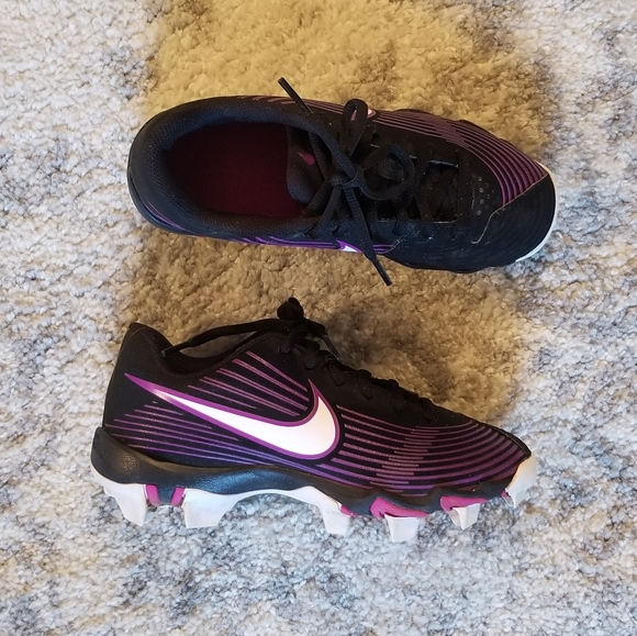 NIKE GREAT COND FAST FLEX CLEATS PURPLE & BLACK